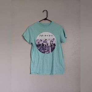 Friends tee